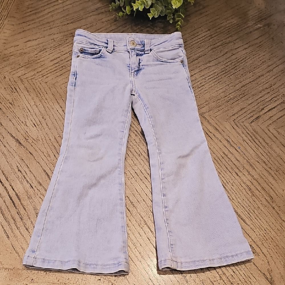 Light Blue Mid Rise Flare Jeans Size 5